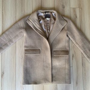 J Crew Stadium cocoon coat size 4 color sandstone